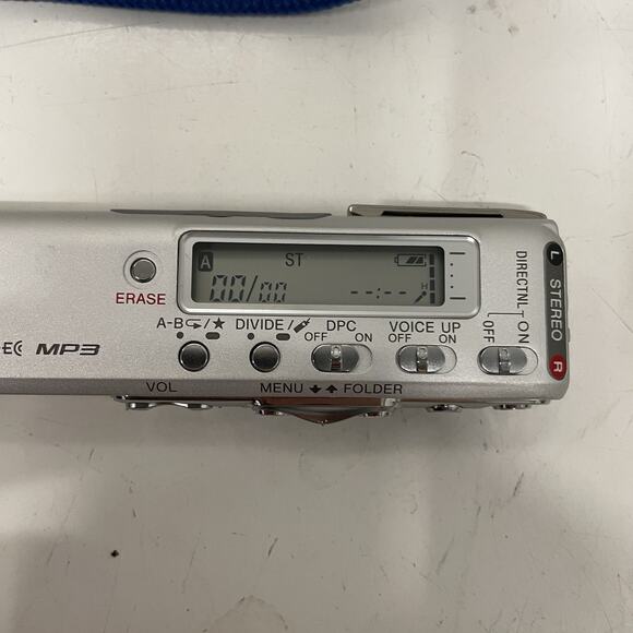 Sony Stereo Digital Voice Recorder IC Recorder ICD-SX46 MP3 - Tested Working - Picture 2 of 6